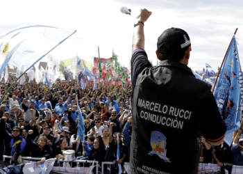 Petroleros no afloja, hace historia