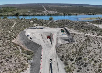 Vamos a cruzar el río
