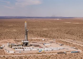 YPF suma tres áreas